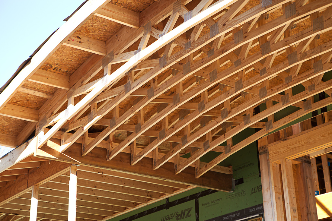 ROOF TRUSS